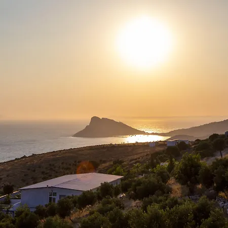 Goeknar Knidos Oasis Nature 3* ダッチャ